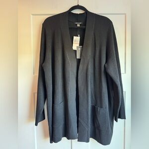 Cable & Gauge Long Open-Front Cardigan in Black